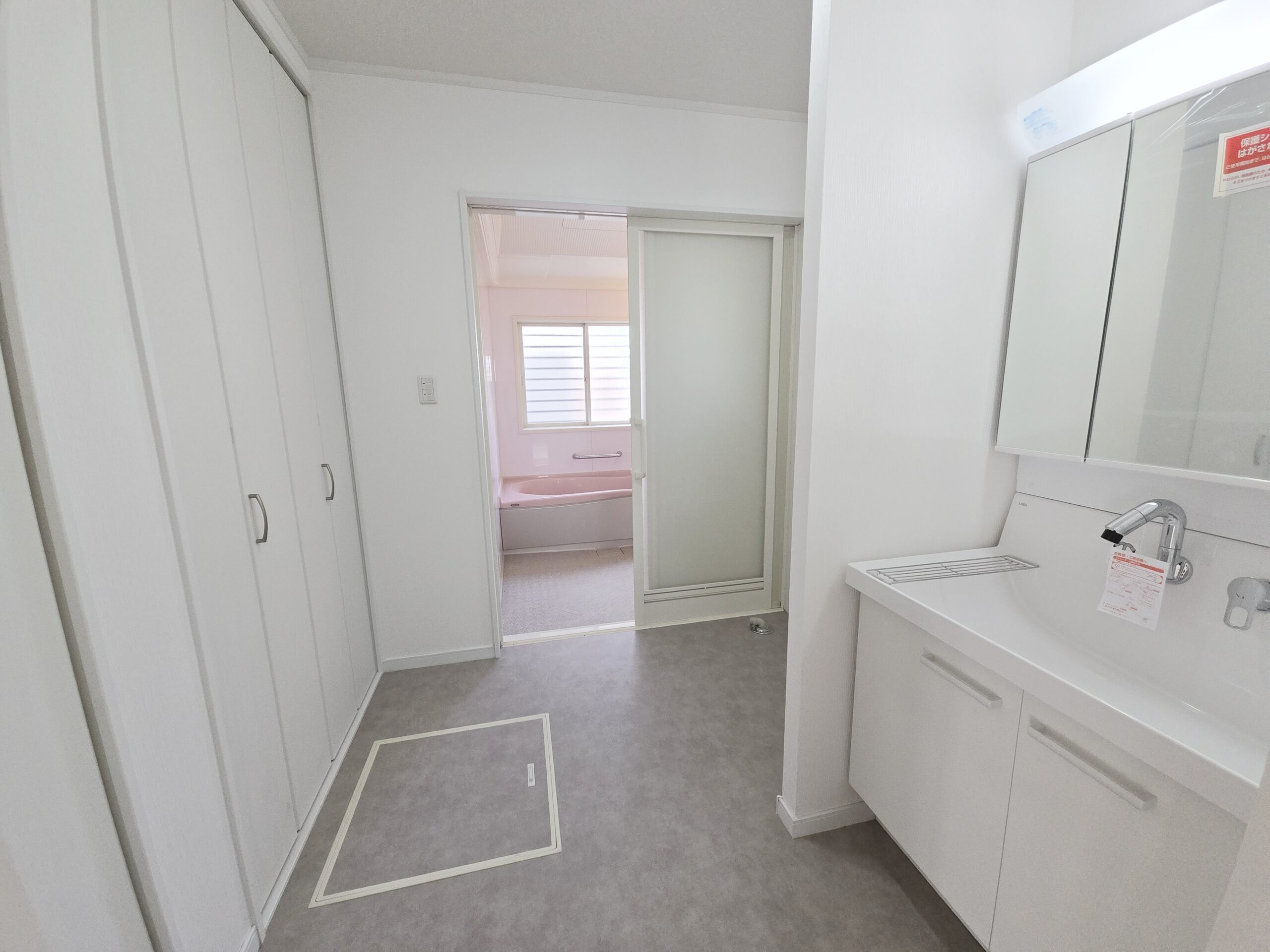 胡麻生1034-1洗面